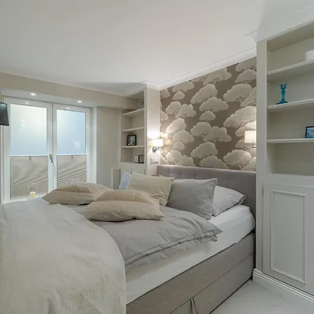 Semesterbostad Hiidbloom - Hues Im Wattweg *