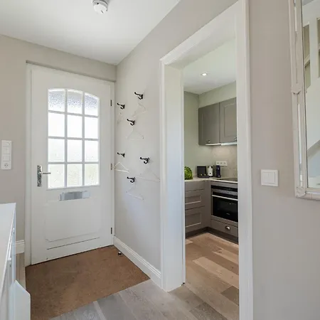 Semesterbostad Hiidbloom - Hues Im Wattweg *