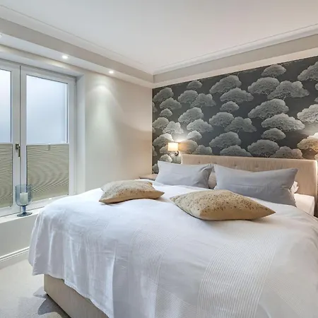 Hiidbloom - Hues Im Wattweg