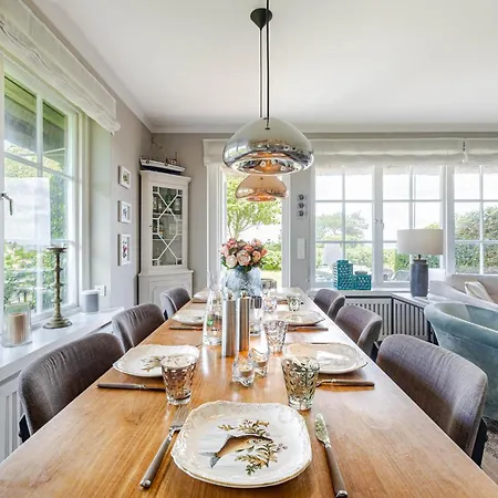 Hiidbloom - Hues Im Wattweg