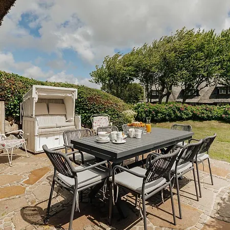 Semesterbostad Hiidbloom - Hues Im Wattweg *